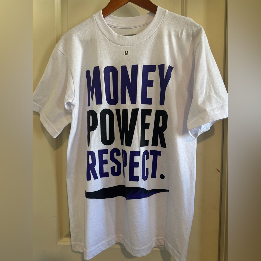 Million Dolla Motive t-shirt Money, Power, Respect - Medium